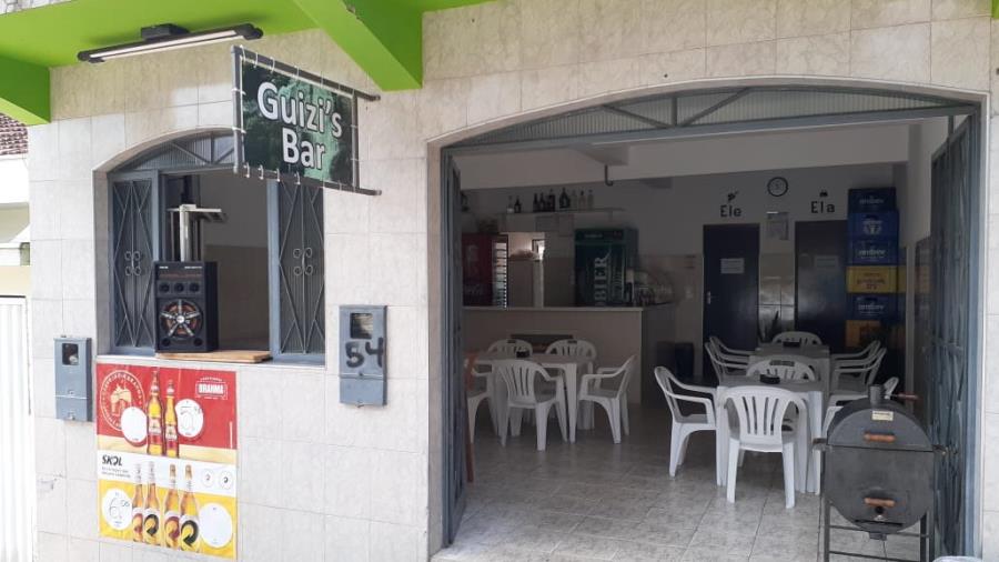Guizis’s Bar
