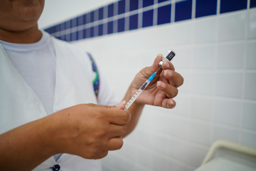 Saúde dá início à campanha de vacinação contra a gripe