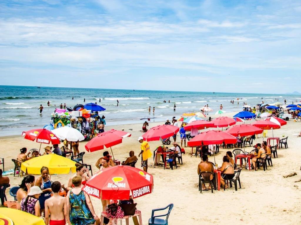 Justiça concede efeito suspensivo à Prefeitura de Mongaguá em ação sobre quiosques da orla
