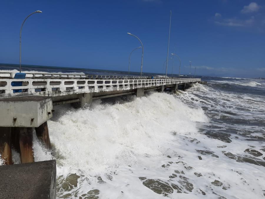 Maré elevada e ondas intensas podem atingir Mongaguá a partir desta terça-feira (29)