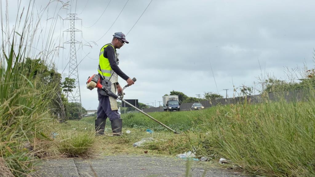 Prefeitura reforça força-tarefa de limpeza e amplia manutenção urbana