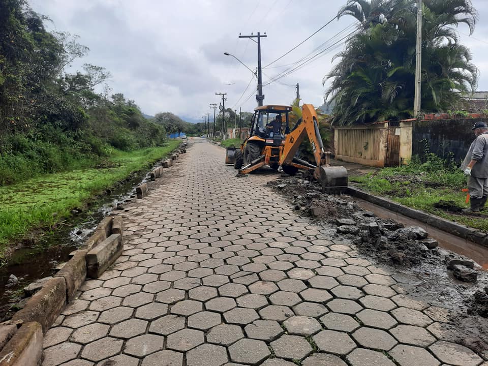 Prefeitura Implanta Novo Sistema De Drenagem Na RegiÃo Do CemitÉrio