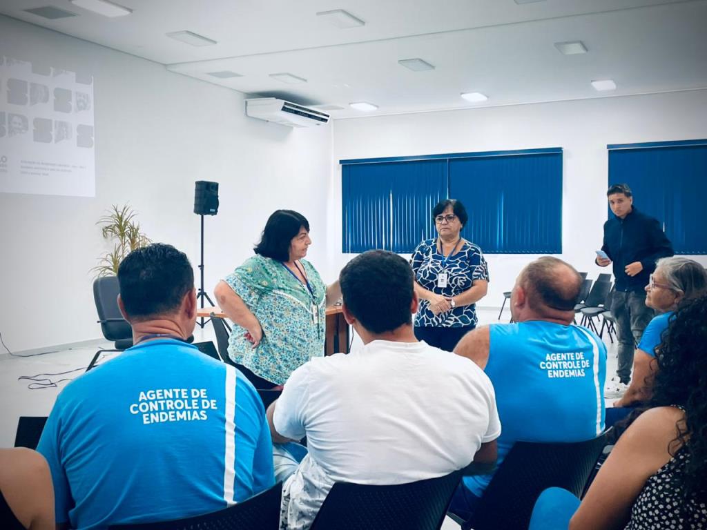 Agentes de combate às endemias de Mongaguá passam por atualização técnica para reforçar vistorias