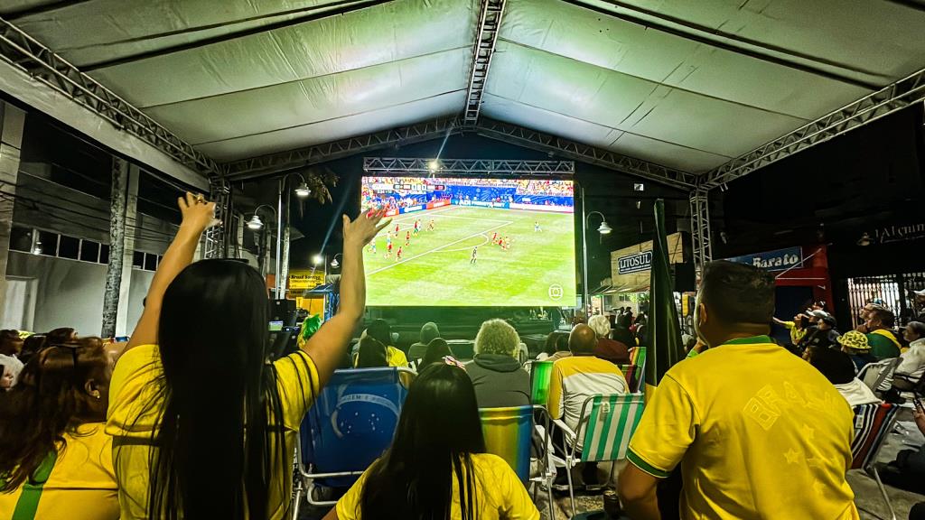 Prefeitura de Mongaguá transmite Brasil x Haiti na Praça Fernando Arens nesta sexta (19)
