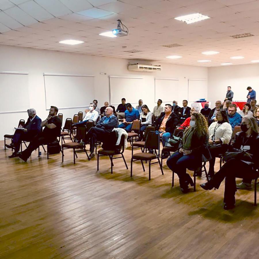 Membros do CONCIDADE realizam 1ª reunião extraordinária e discutem revisão do Código de Urbanismo