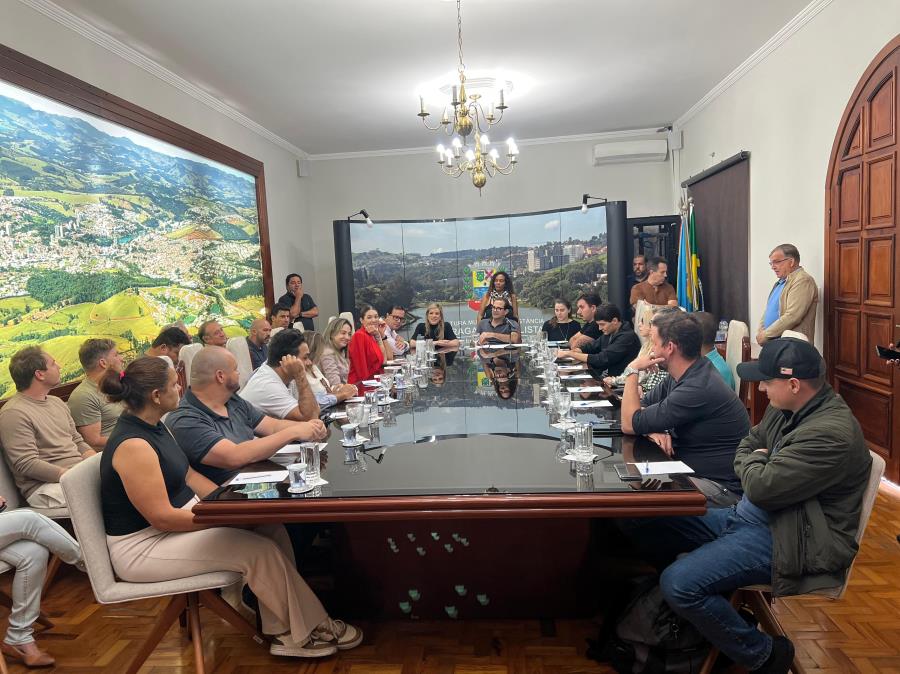 Prefeitura de Bragança Paulista promove reunião para esclarecer dúvidas de empreendedores