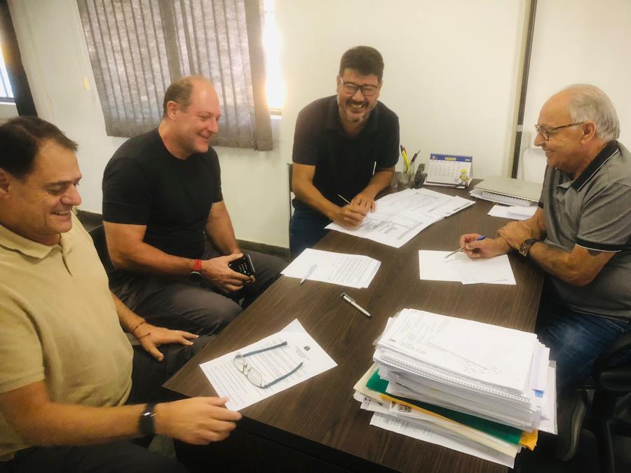 Reunião com comissão organizadora dos Jogos Regionais de 2025 alinha preparativos para o evento