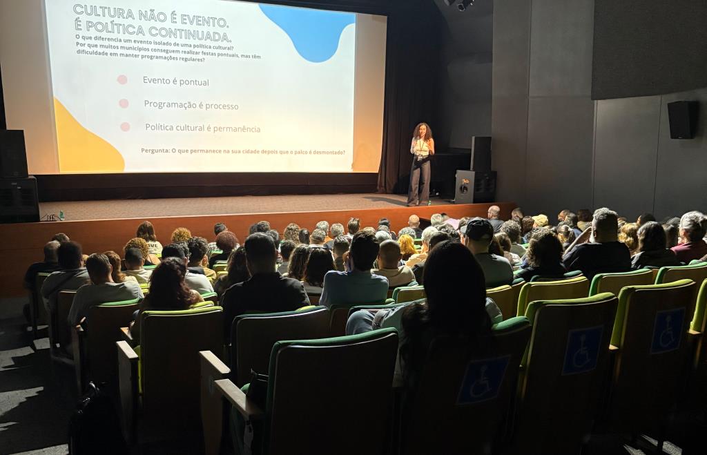 Secretaria de Cultura e Turismo de Bragança Paulista participa de Encontro Estadual do Pontos MIS