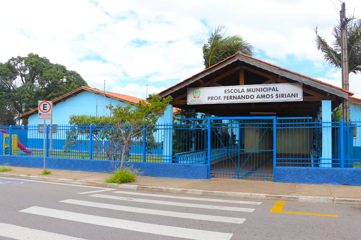 Escola no Jardim da Fraternidade é alvo de vandalismo