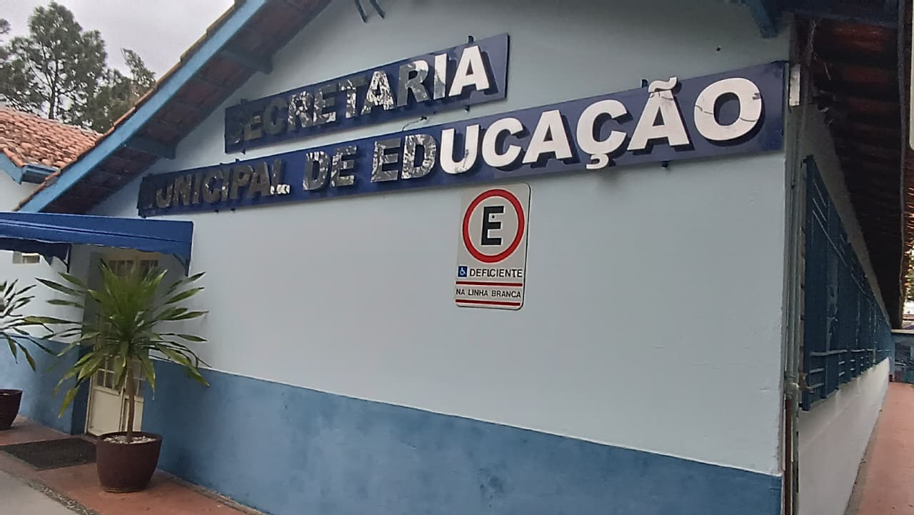 Aulas seguem normalmente em Bragança Paulista e Prefeitura notifica empresa para garantir pagamento de reajustes a professores