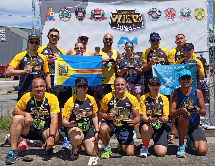 Guardas Civis Municipais de Bragança Paulista participam de corrida de rua em Mogi das Cruzes