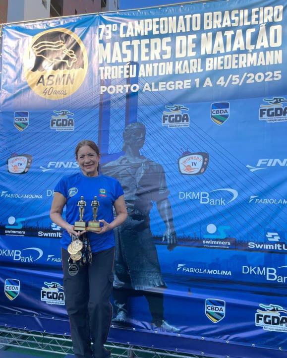 Atleta bragantina bate recorde brasileiro e sul-americano no Campeonato Brasileiro Master de Natação
