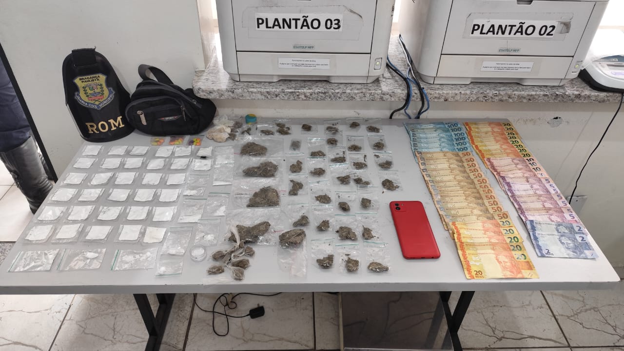 Ação da GCM de Bragança Paulista resulta em apreensão de drogas e dinheiro