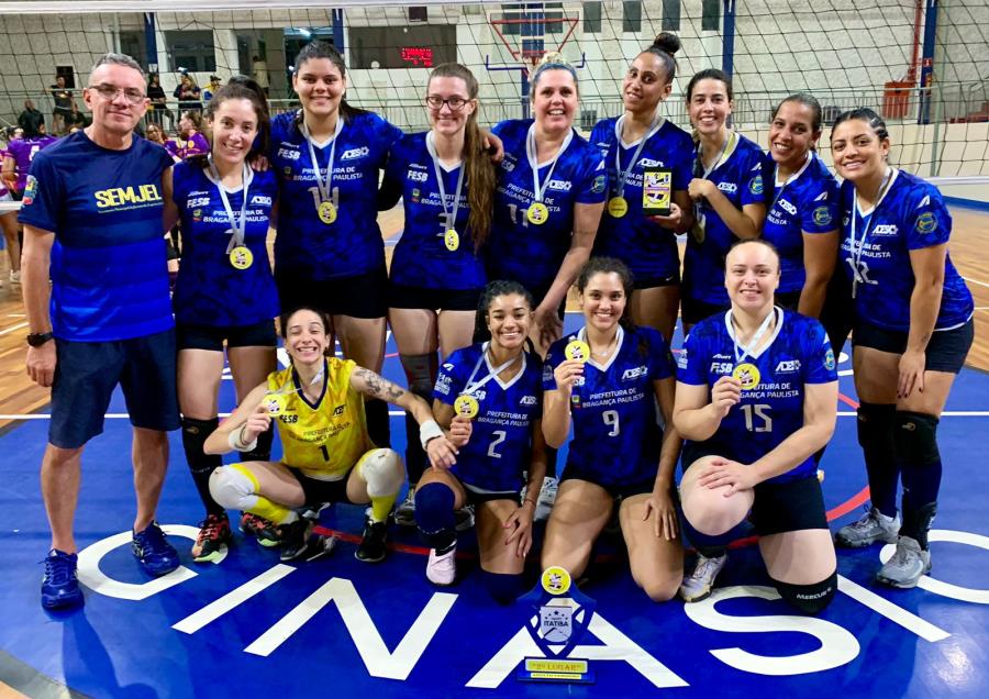 Equipe de Voleibol Adulto Feminino de Bragança Paulista conquista o segundo lugar na Copa Itatiba Regional de Voleibol