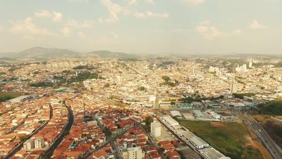 Lei Complementar altera legislação sobre regularização de construções clandestinas e irregulares