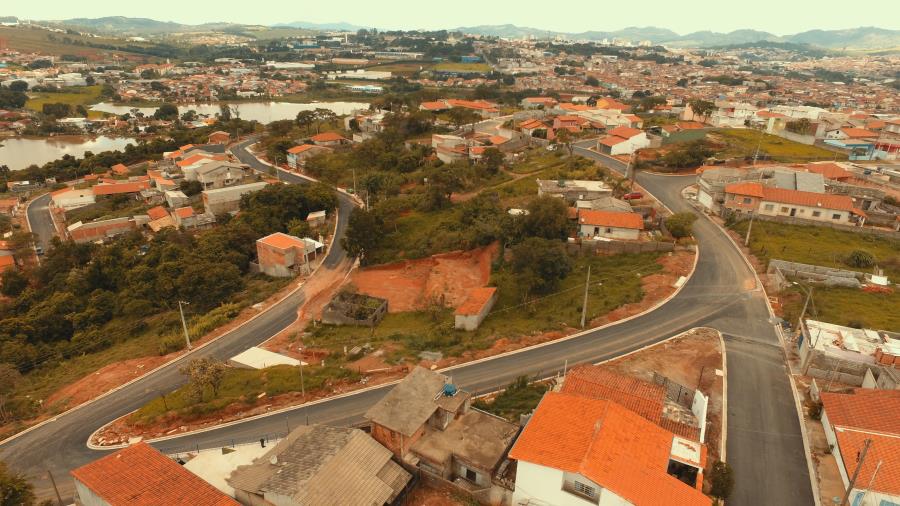 Obras realizadas no Jardim Lago do Moinho mudaram o aspecto do local com conforto à população