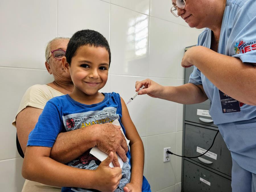 Dia “D” da Campanha Nacional de Multivacinação para crianças e adolescentes acontece neste sábado (18)