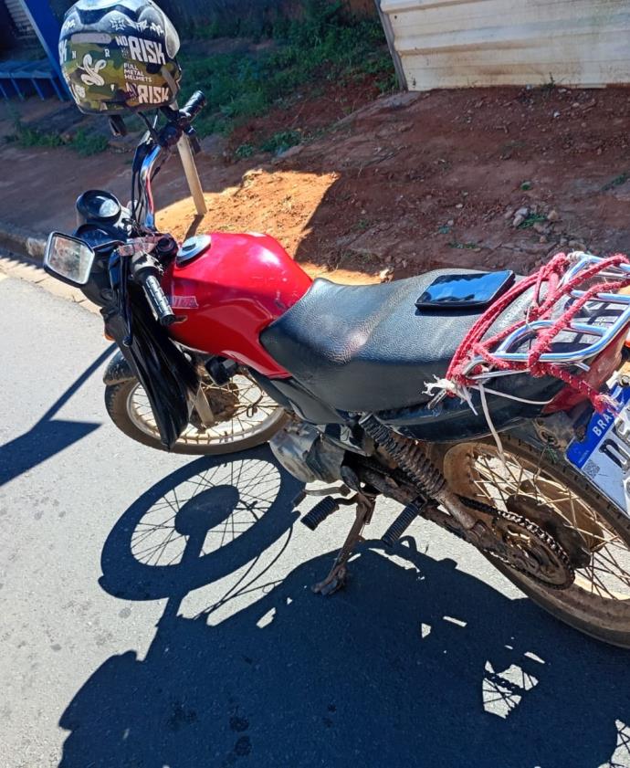 GCM apreende motocicleta com placa de outro veículo durante patrulhamento