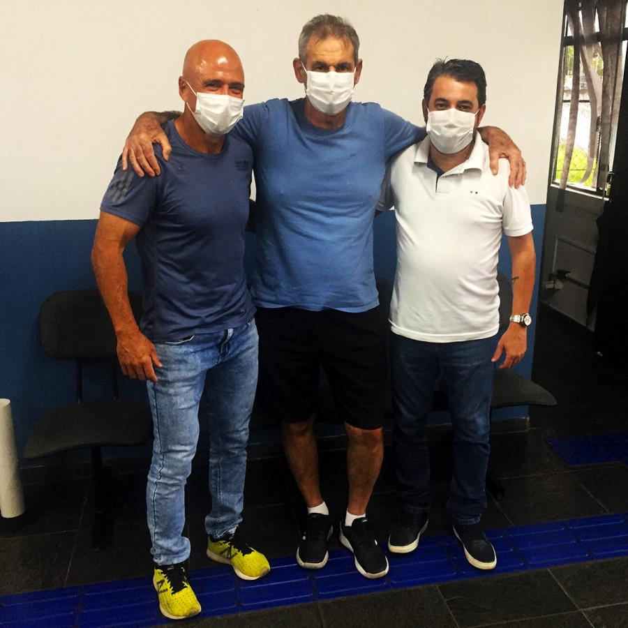 Secretaria da Juventude, Esportes e Lazer recebe visita do ex-jogador de futebol Dárcio José Massaine