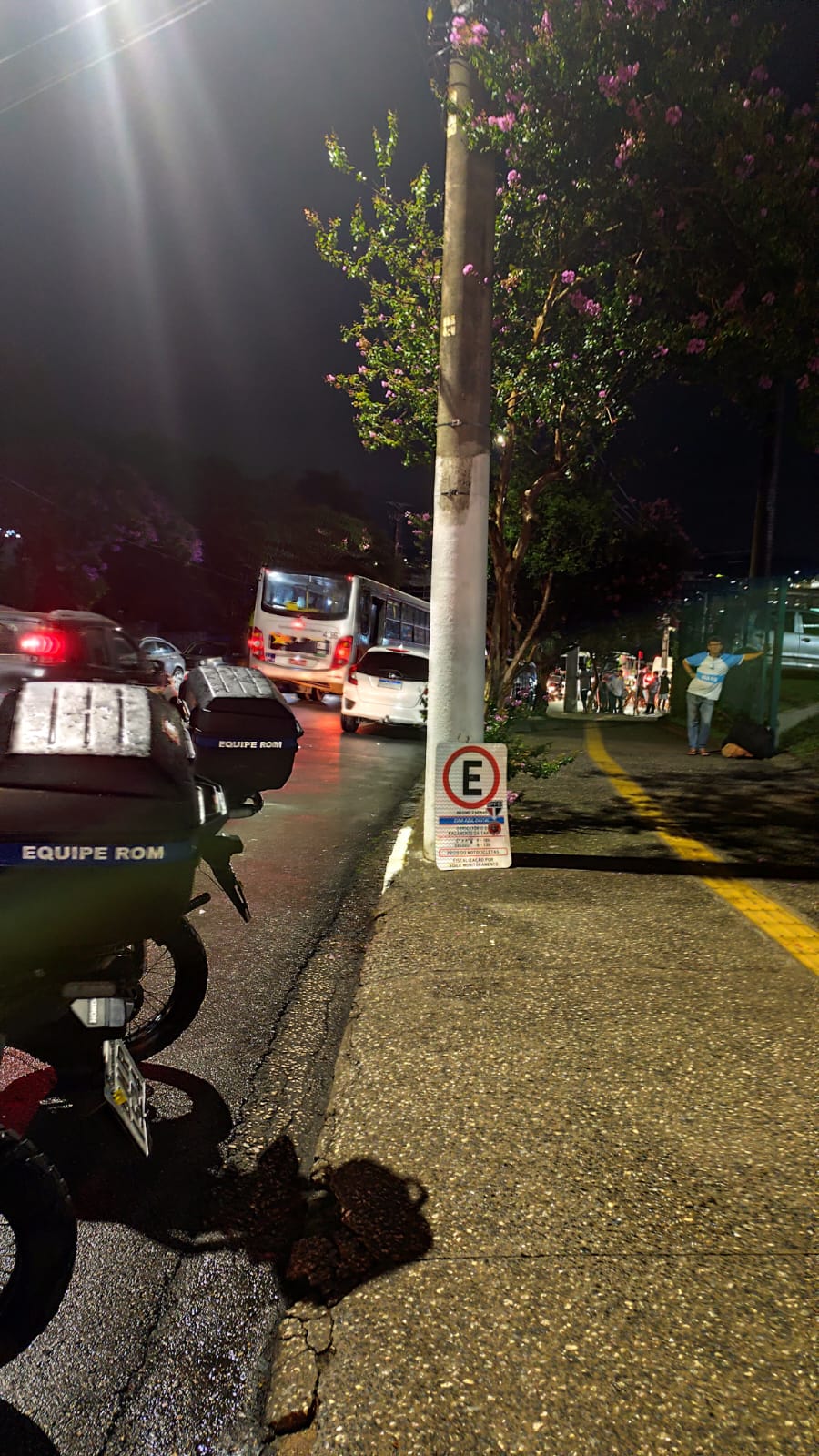 Homem danifica patrimônio público e é detido pela GCM em Bragança Paulista