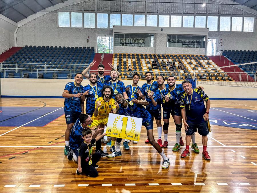 Vôlei: Equipe adulto masculino conquista ouro pela 25ª Copa Itatiba
