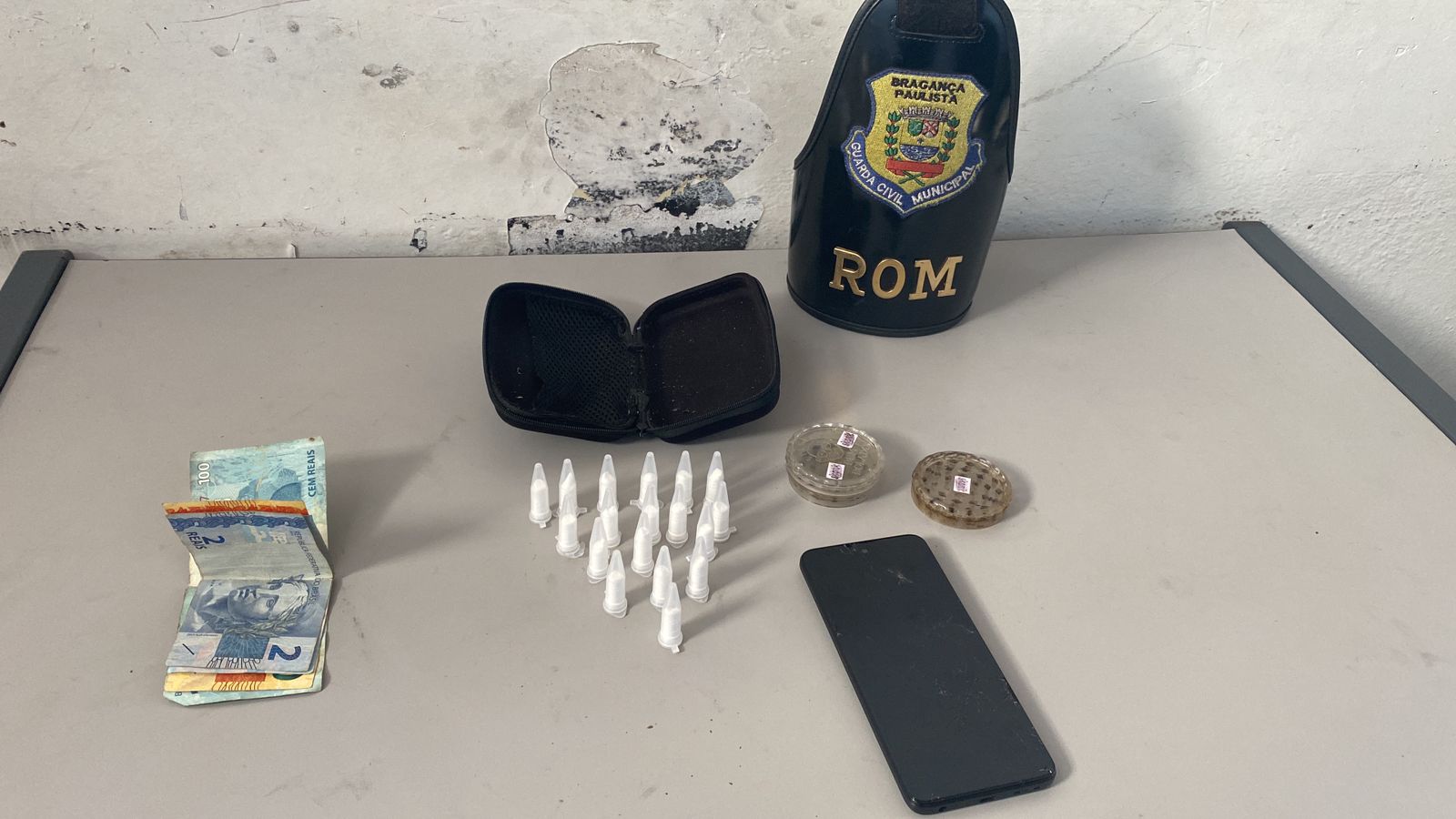 Adolescente é apreendido por tráfico de drogas em Bragança Paulista