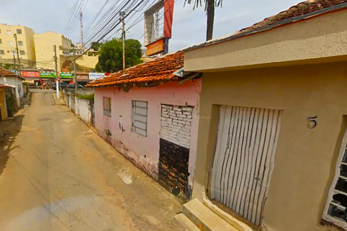 Sete imóveis em área de risco na Rua 19 de Abril são desapropriados para mais intervenções em combate às enchentes