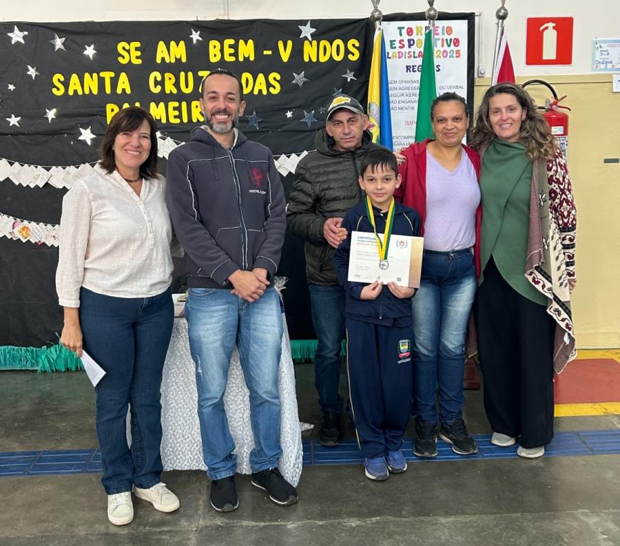 Aluno da Escola Cel. Ladislau Leme conquista o 3º lugar na Olimpíada Canguru de Matemática