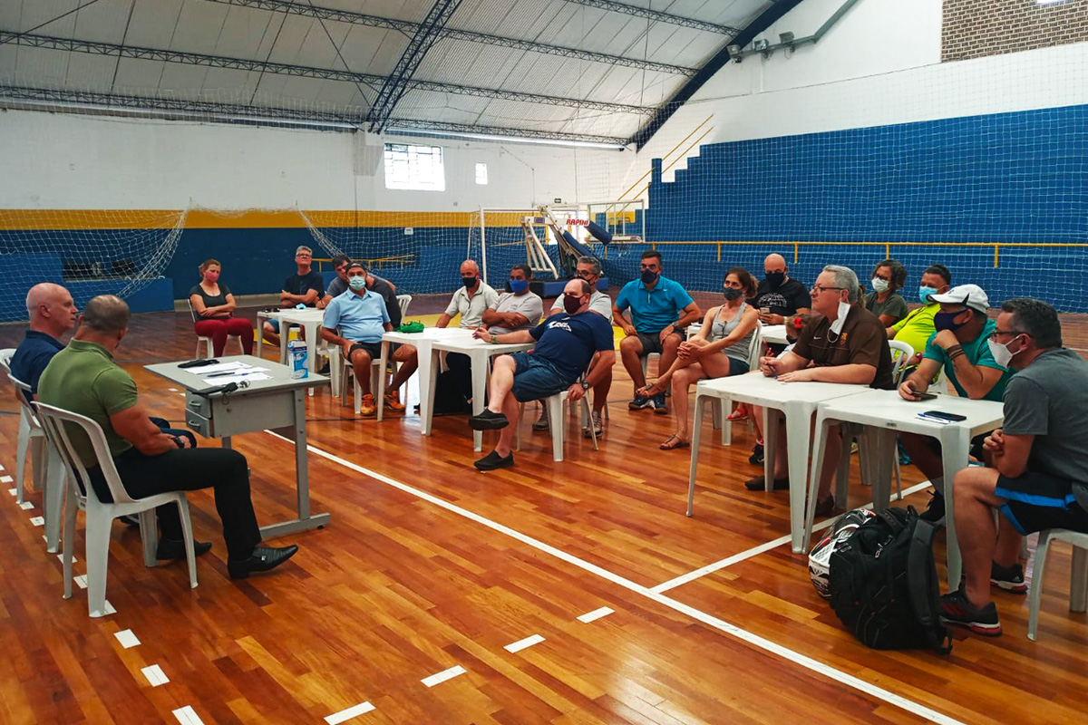 SEMJEL promove reunião com orientadores esportivos para traçar estratégias para 2022