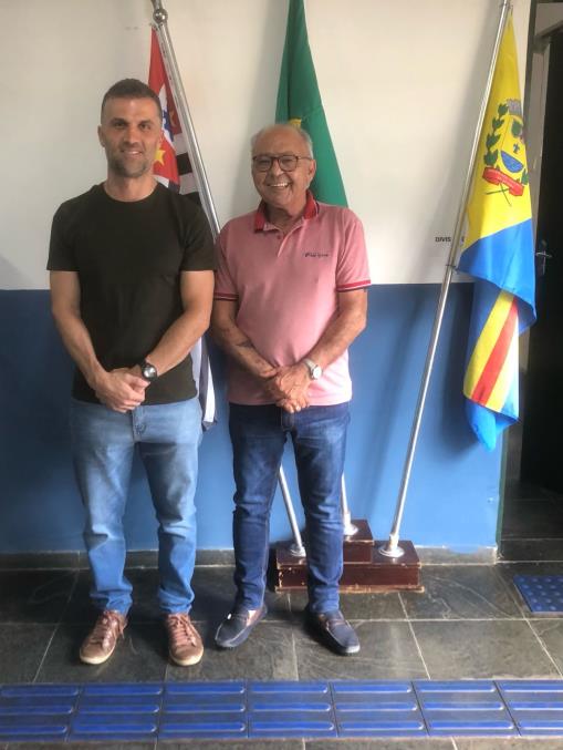Secretaria da Juventude, Esportes e Lazer recebe Diretor da Academia Futebol Real Brasil