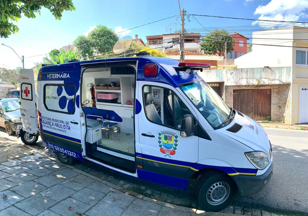 Prefeitura tem nova ambulância para o SAMUVET