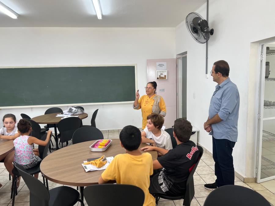 Prefeito Edmir Chedid visita Centro de Capacitação e Treinamento Wanda Lonza Del Roio