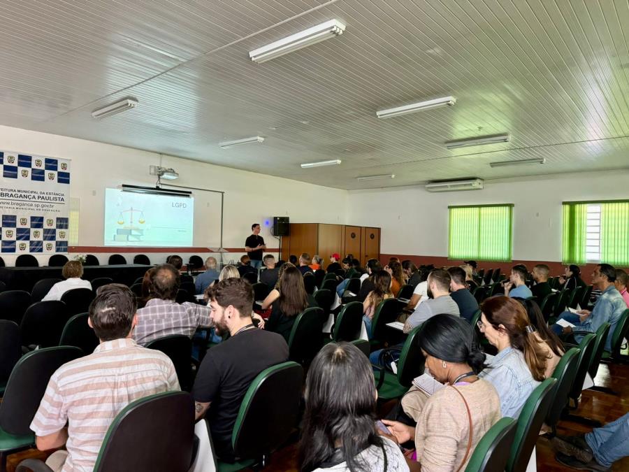 Prefeitura realiza treinamento de funcionários sobre a Lei Geral de Proteção de Dados