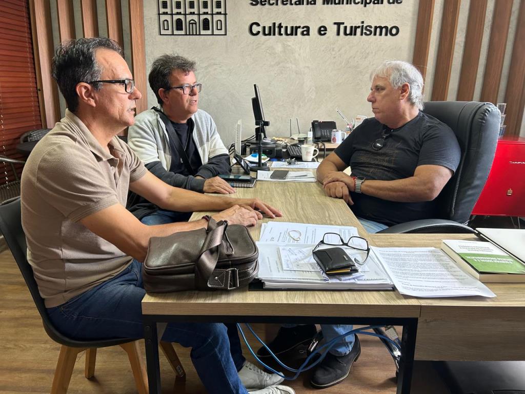 Representantes da SOS Vale do Jaguari se reúnem com a Secretaria Municipal de Cultura e Turismo