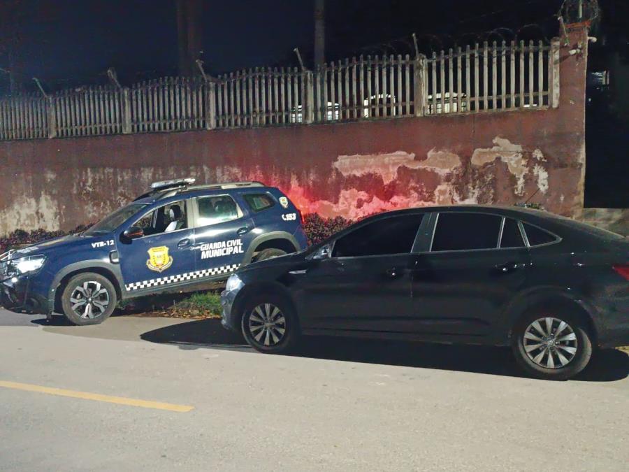 GCM localiza veículo roubado abandonado na zona urbana de Bragança Paulista