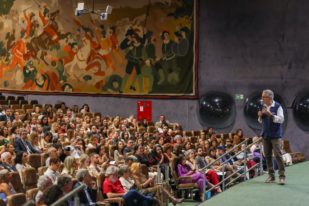 Bragança Paulista recebe prêmio nacional por avanços na eliminação da transmissão vertical de HIV e Hepatite B