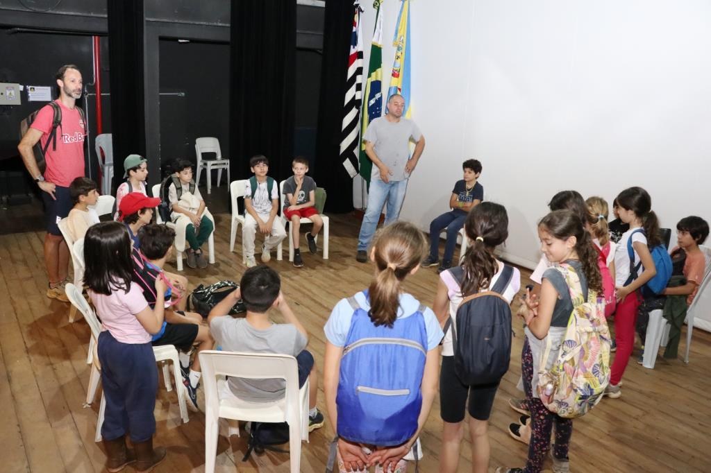 Alunos da Escola Waldorf Cacau visitam o Centro Cultural e Museu Municipal de Bragança Paulista