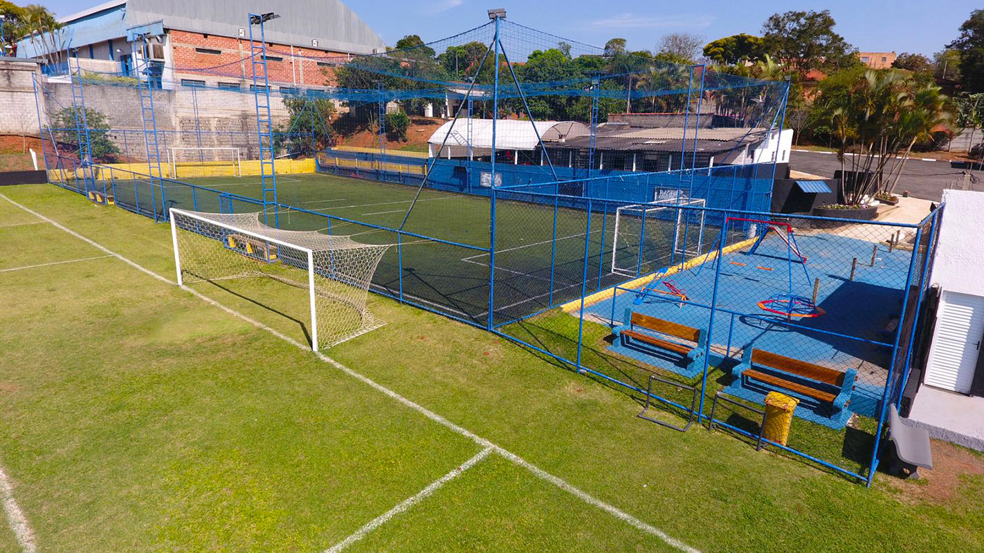Campo de futebol do E.C. Vila Aparecida é revitalizado e será entregue neste domingo (16/10)