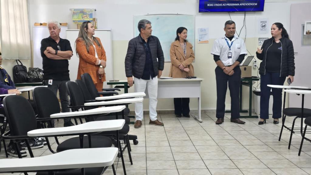 Parceria garante primeiro emprego para jovens e reforça compromisso com o futuro de Bragança Paulista