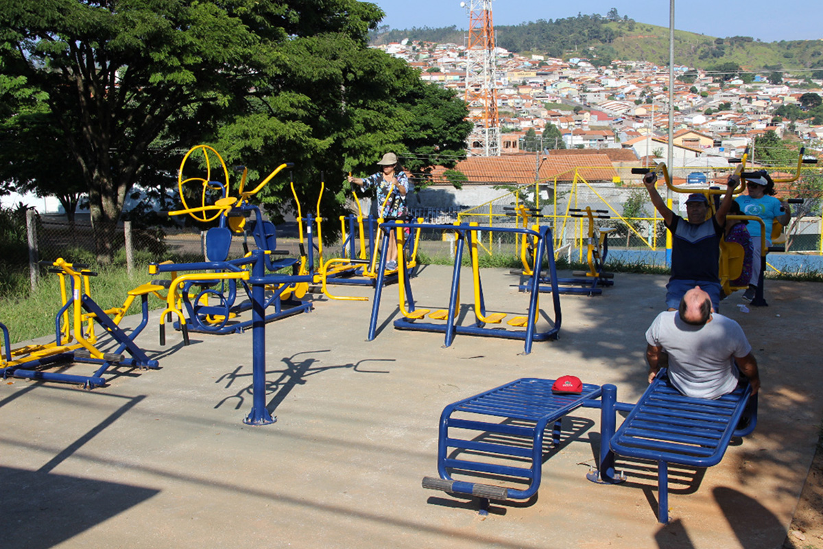 Academias ao ar livre terão educadores físicos orientando frequentadores a  partir de segunda-feira - Prefeitura de Bragança Paulista