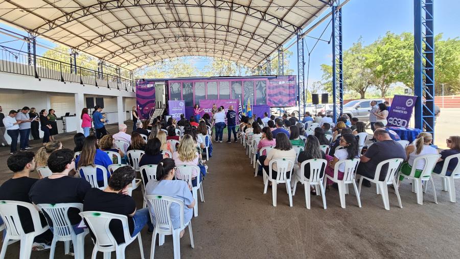 Bragança Paulista inicia atendimentos das carretas de mamografia e empreendedorismo do programa SP Por Todas
