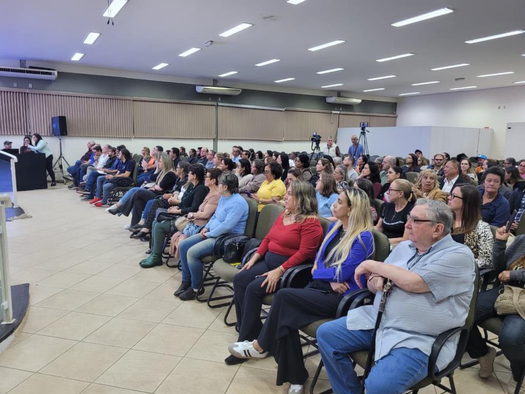 Governo Social ouve demandas da comunidade da Vila Aparecida e anuncia melhorias em diversas áreas