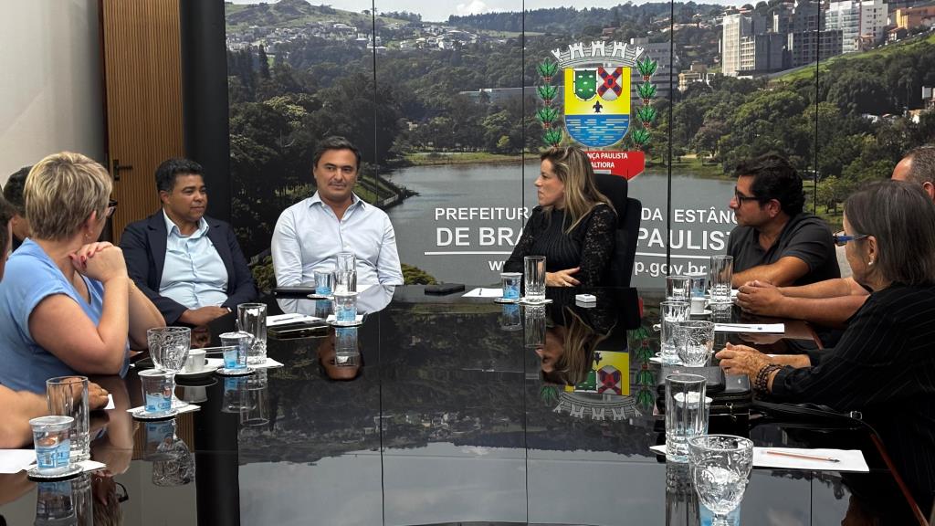 Presidente estadual do Progressistas é recebido no Paço Municipal