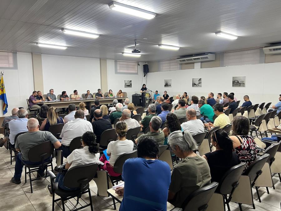 Reunião com representantes de entidades de classe esclarece dúvidas sobre o IPTU 2025