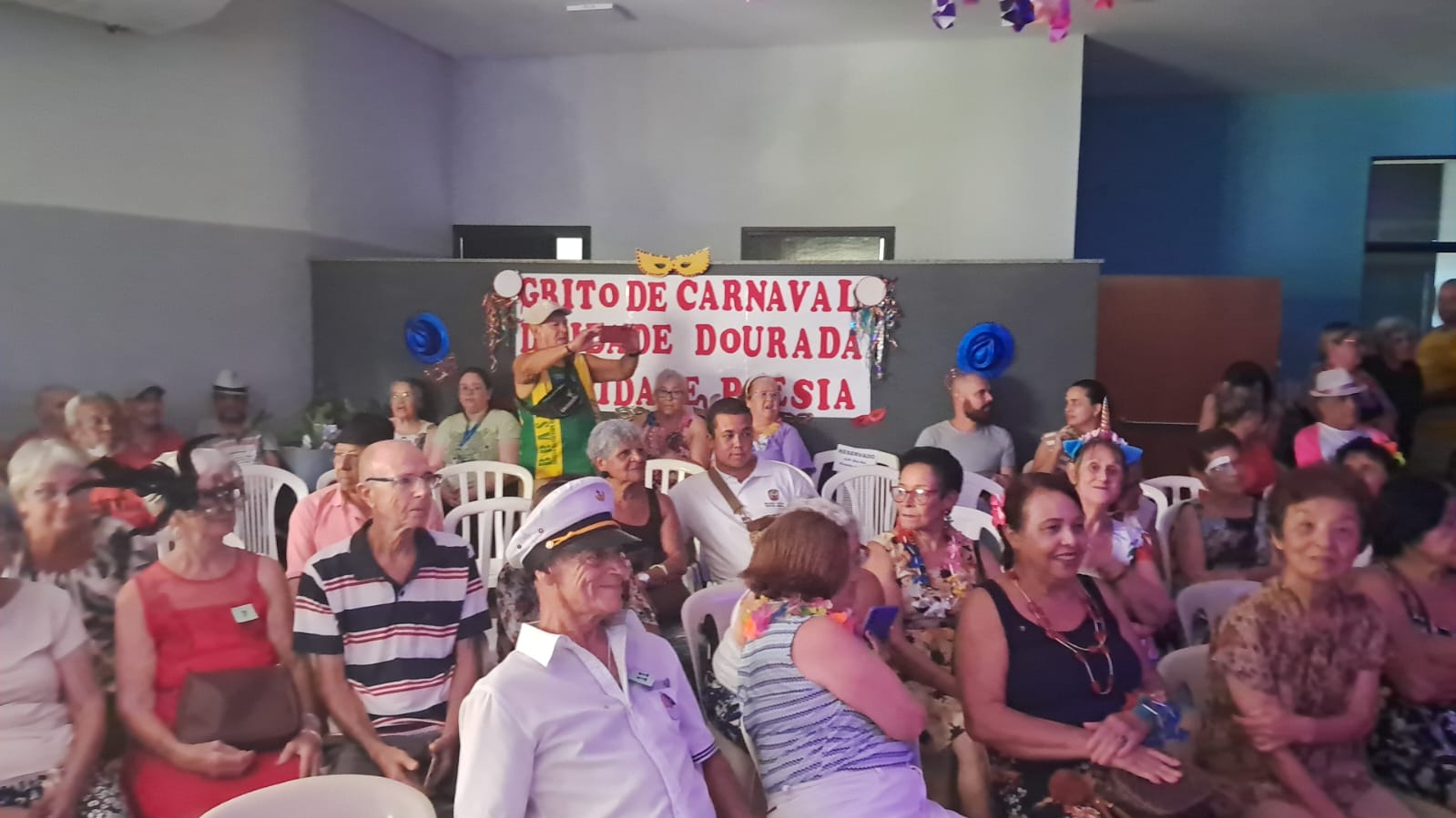 Foliões do Grupo da Idade Dourada realizam Grito de Carnaval em Bragança Paulista