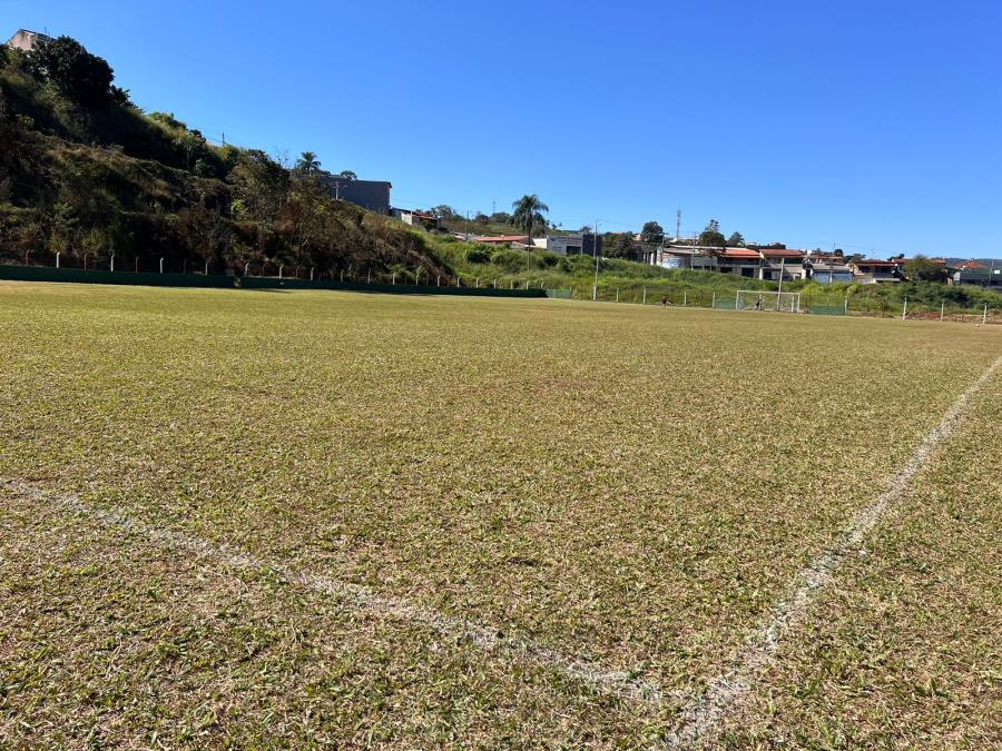 Comunidade do Formigão E.C comemora revitalização do campo de futebol