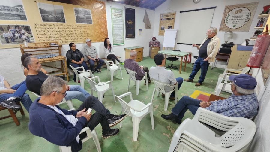“Rota do Café” é discutida como destino do turismo rural durante visita a fazendas históricas
