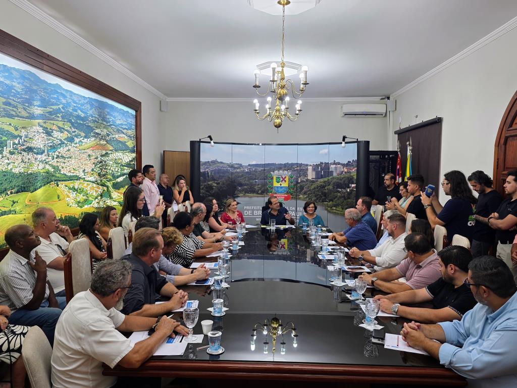 Convênio com a Santa Casa de Misericórdia de Itatiba para fortalecer a Atenção Primária à Saúde é firmada