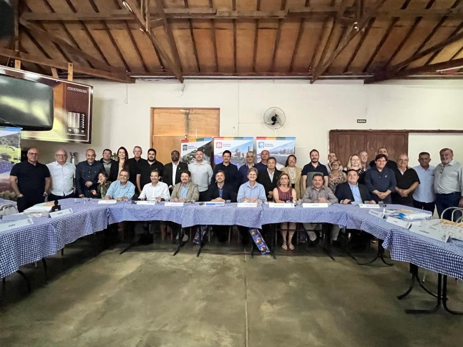 Bragança Paulista participa da reunião de prefeituras estância da APRECESP
