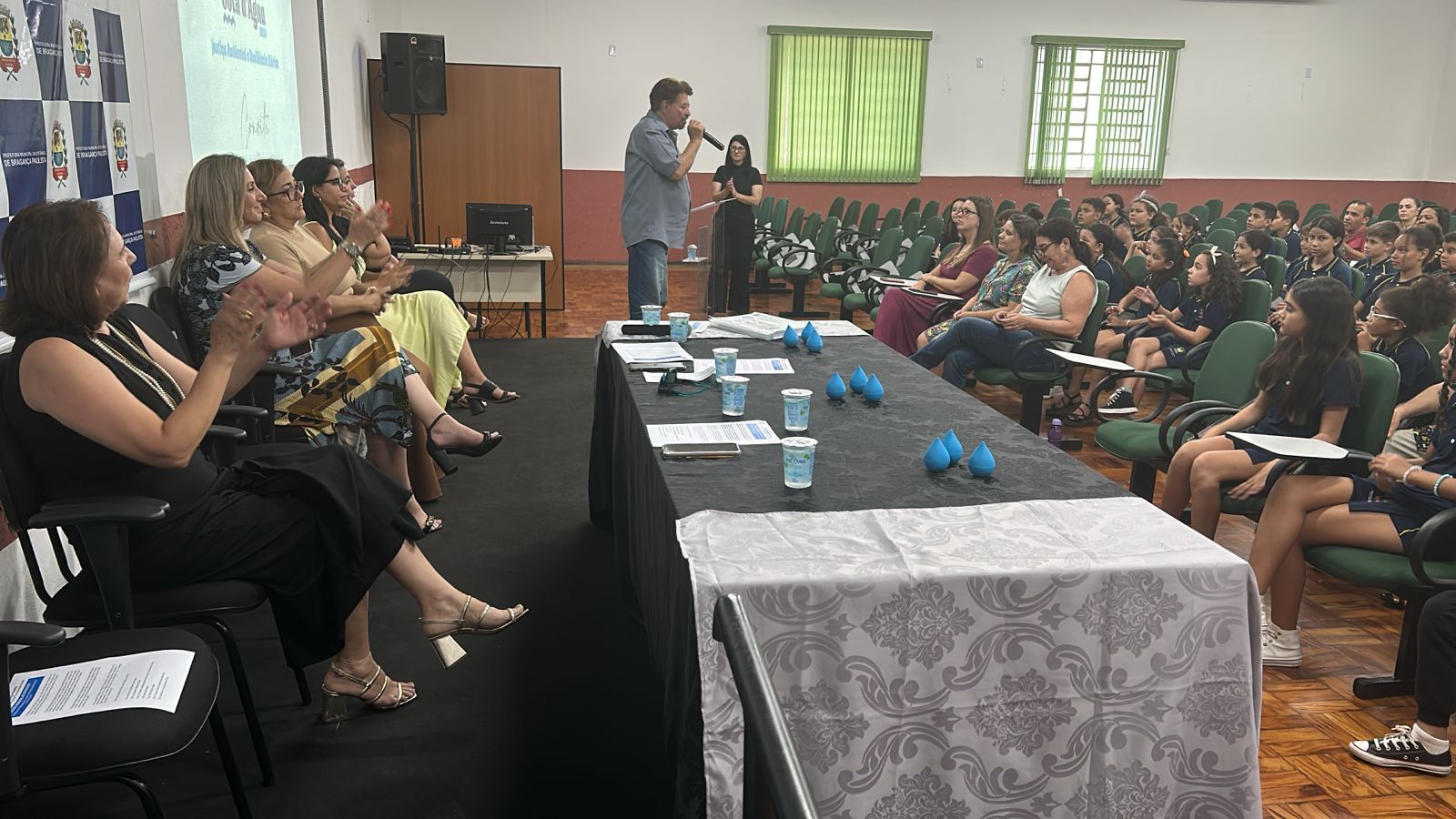 Prefeitura homenageia participantes do Projeto Gota d’Água